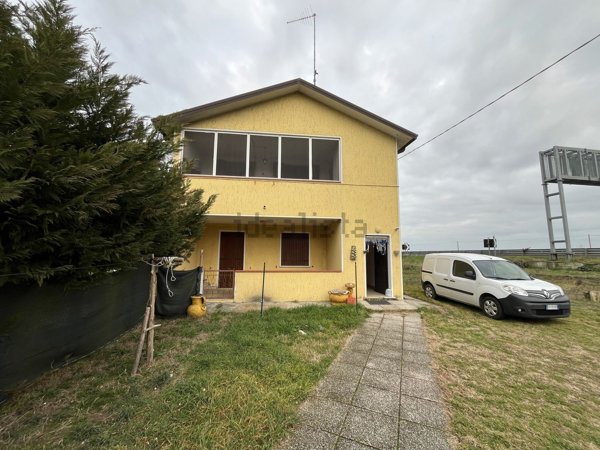 casa indipendente in vendita a Mesola