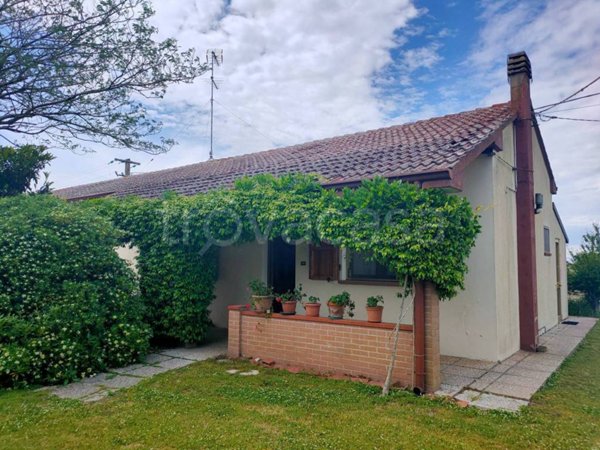 casa indipendente in vendita a Mesola in zona Bosco Mesola