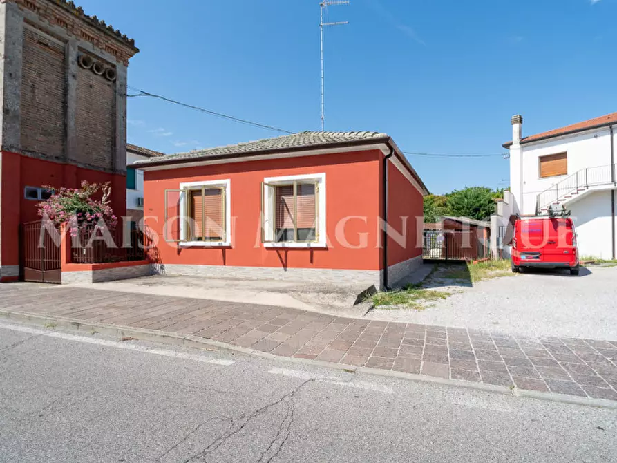 casa indipendente in vendita a Mesola