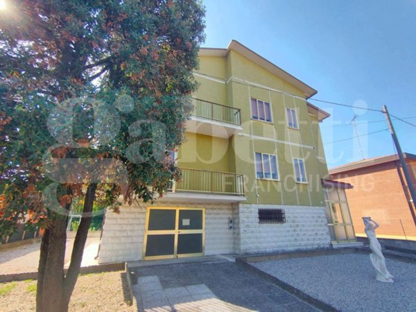 casa indipendente in vendita a Mesola