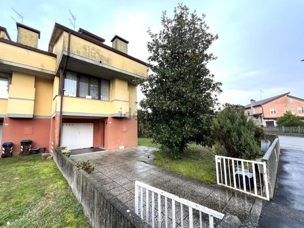 casa indipendente in vendita a Mesola