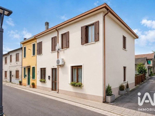 casa indipendente in vendita a Mesola