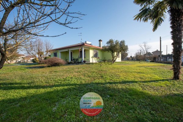 casa indipendente in vendita a Mesola