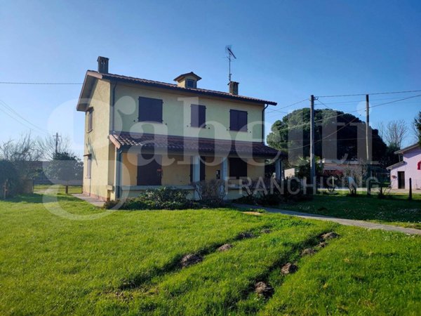 casa indipendente in vendita a Mesola
