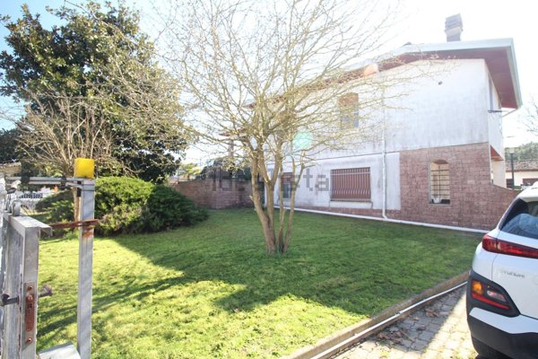 casa indipendente in vendita a Mesola