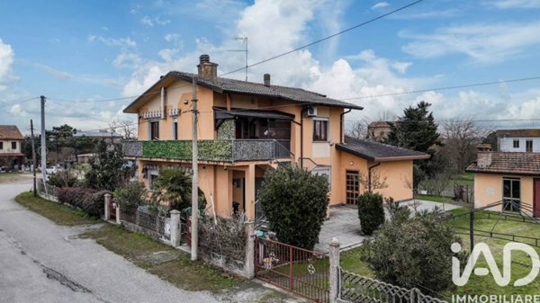 casa indipendente in vendita a Mesola in zona Monticelli