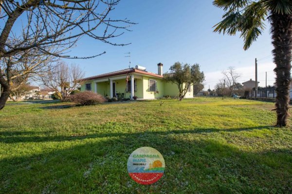 casa indipendente in vendita a Mesola
