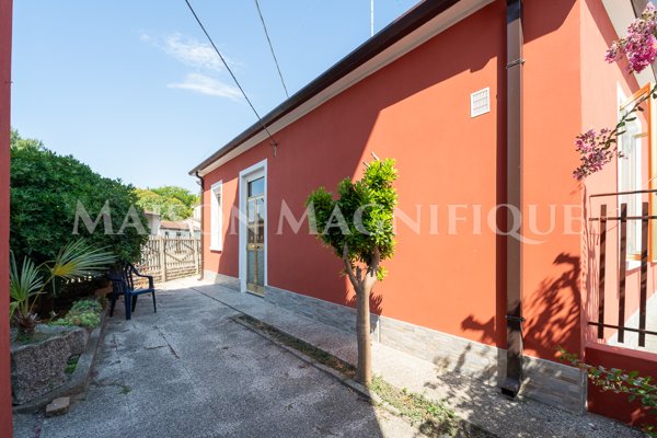 casa indipendente in vendita a Mesola