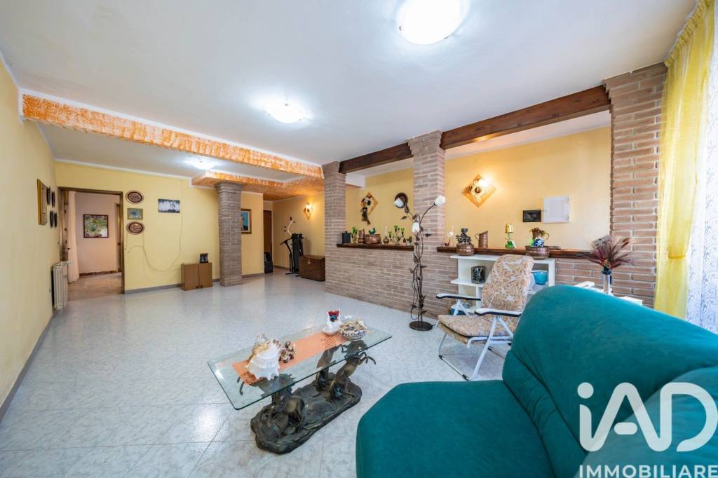 casa indipendente in vendita a Mesola in zona Ariano