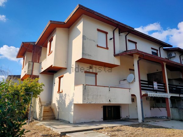 casa indipendente in vendita a Mesola in zona Bosco Mesola