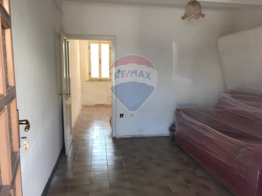 casa indipendente in vendita ad Ostellato in zona Rovereto