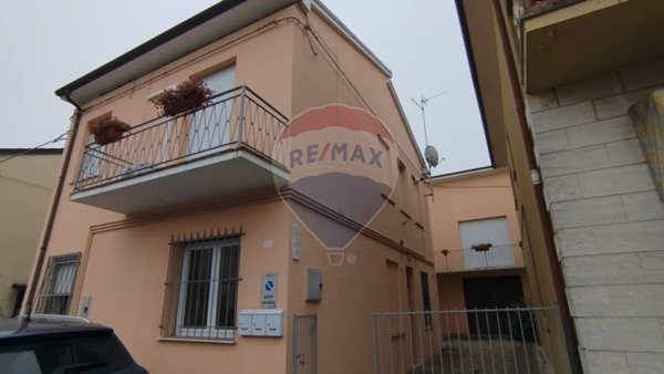 appartamento in vendita ad Ostellato in zona Rovereto