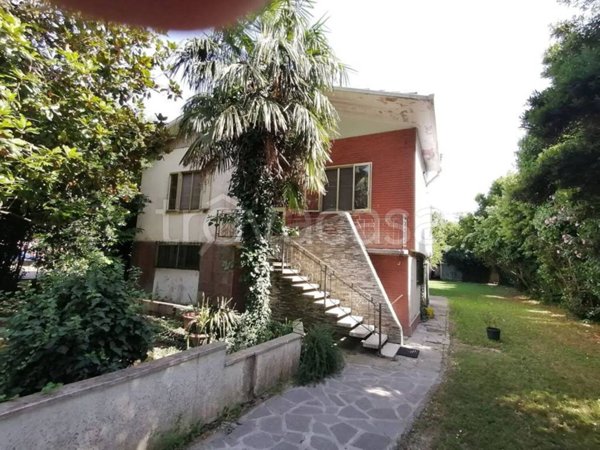 casa indipendente in vendita ad Ostellato