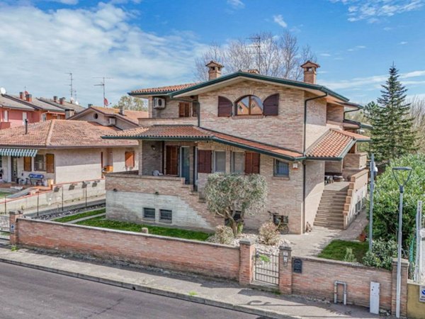 casa indipendente in vendita ad Ostellato