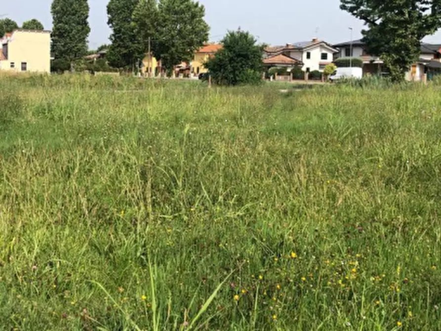 terreno edificabile in vendita ad Ostellato