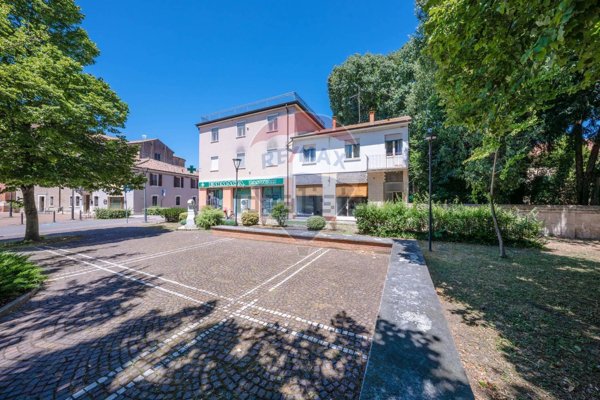 casa indipendente in vendita ad Ostellato in zona Campolungo