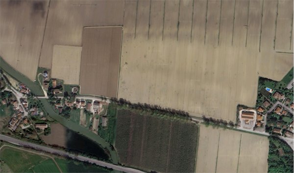 casa indipendente in vendita ad Ostellato in zona Rovereto