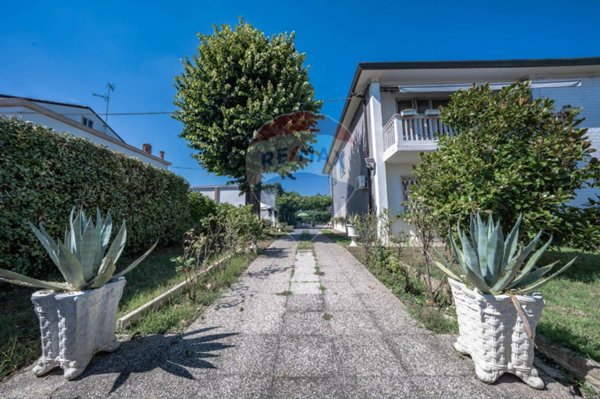 appartamento in vendita ad Ostellato in zona Dogato