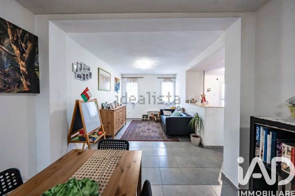 casa indipendente in vendita ad Ostellato in zona Medelana