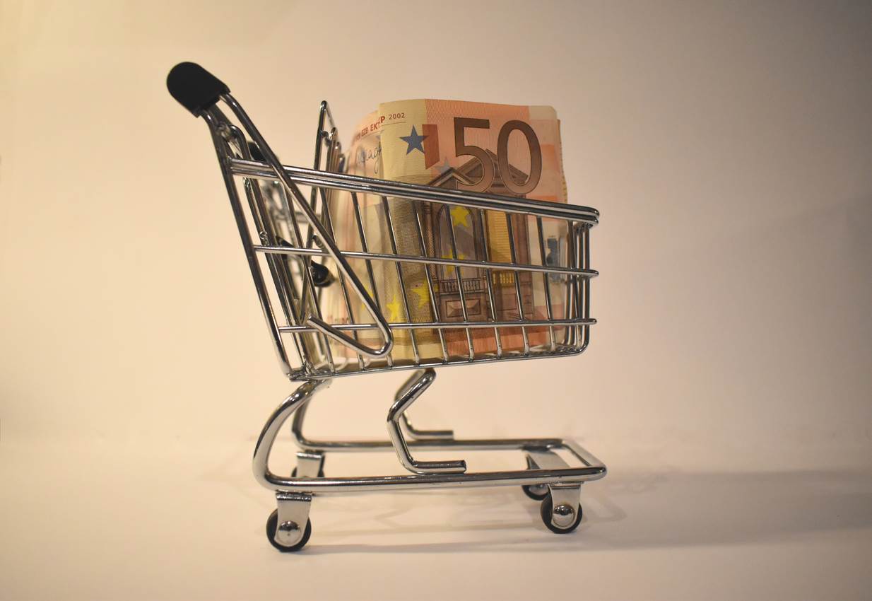 negozio in vendita ad Ostellato