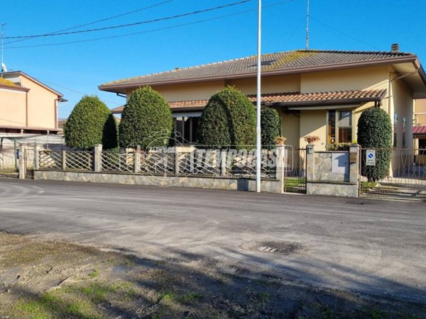 appartamento in vendita ad Ostellato in zona San Giovanni