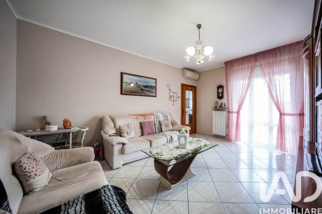 casa indipendente in vendita ad Ostellato in zona San Giovanni