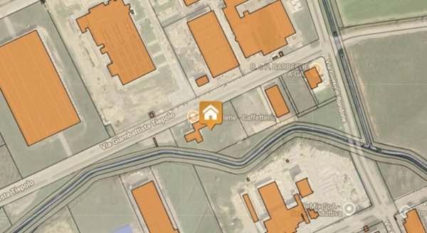 locale commerciale in vendita ad Ostellato