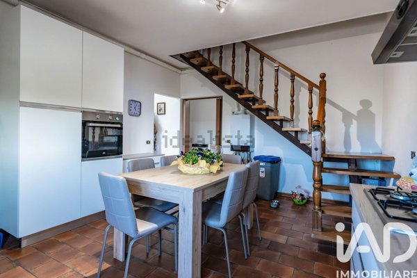casa indipendente in vendita ad Ostellato in zona Medelana