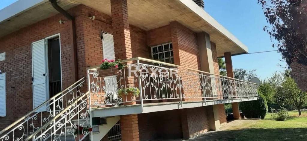 casa indipendente in vendita ad Ostellato in zona San Giovanni