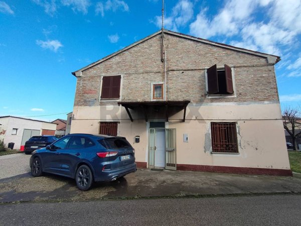 casa indipendente in vendita ad Ostellato