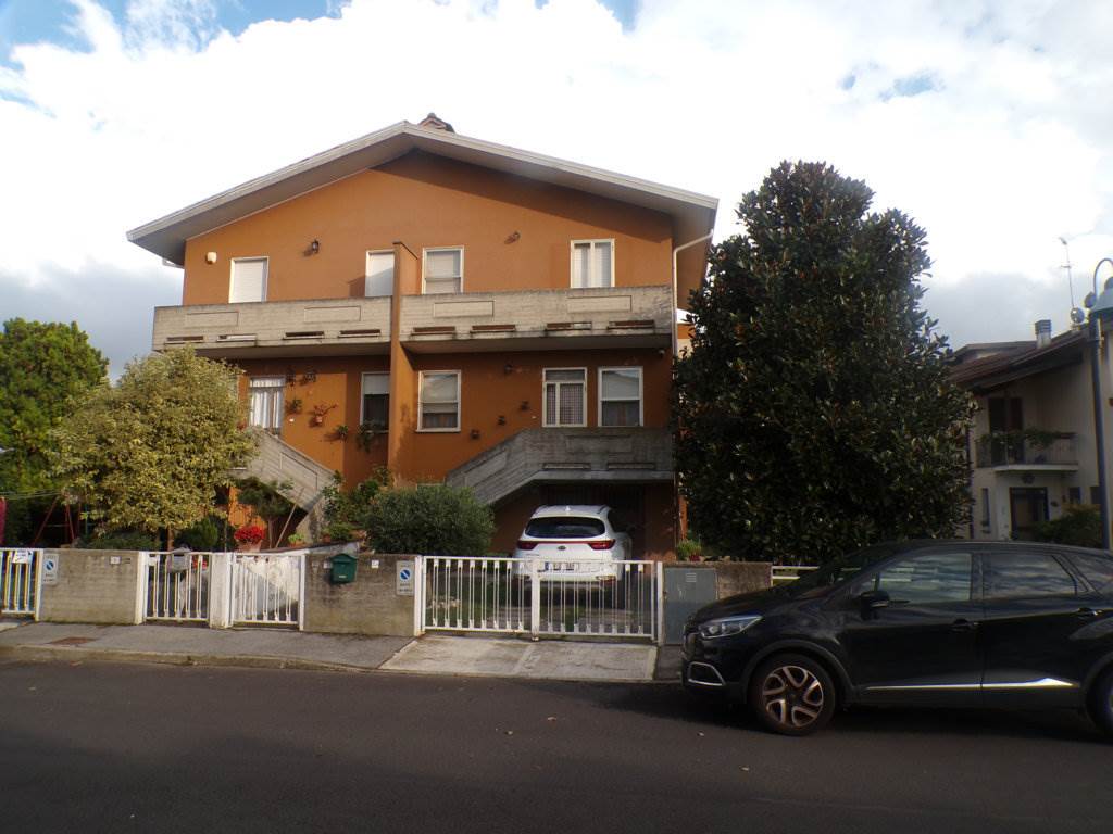 casa indipendente in vendita ad Ostellato in zona Dogato