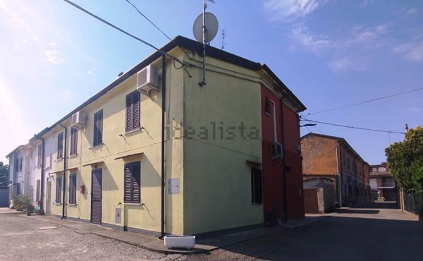 casa indipendente in vendita ad Ostellato in zona San Giovanni