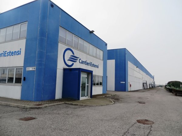 capannone in vendita ad Ostellato in zona San Giovanni
