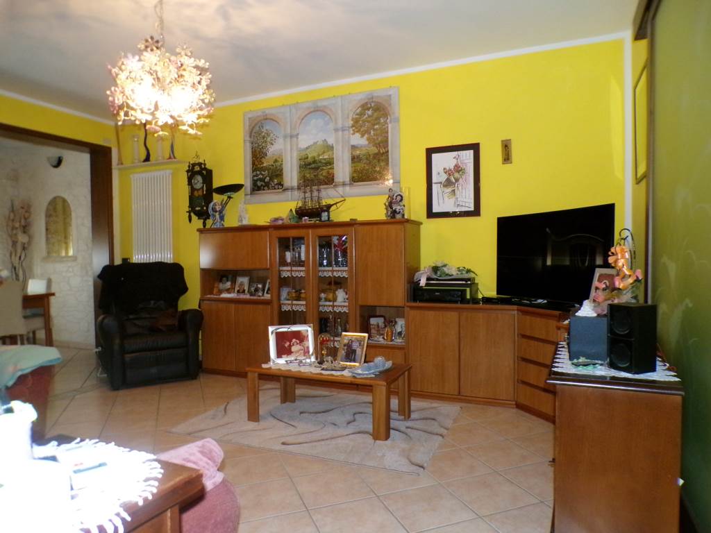 casa indipendente in vendita ad Ostellato