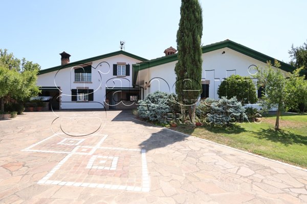 casa indipendente in vendita ad Ostellato