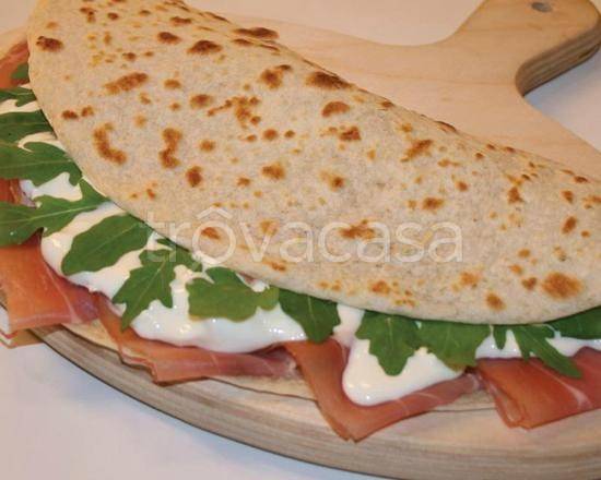 negozio in vendita a Poggio Renatico