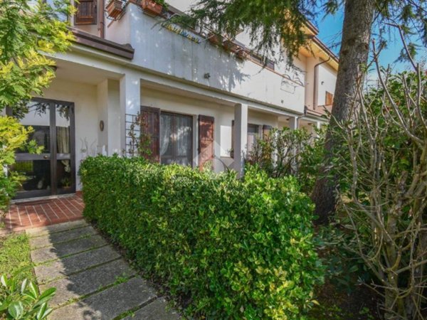 casa indipendente in vendita a Poggio Renatico in zona Gallo