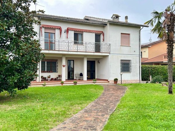 casa indipendente in vendita a Poggio Renatico in zona Gallo