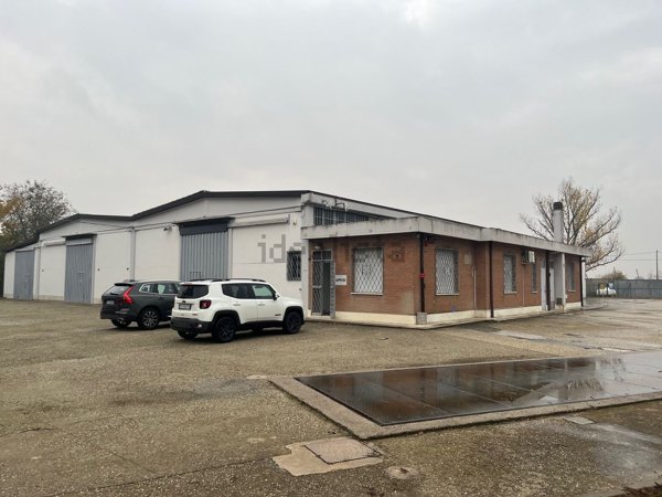 capannone in vendita a Poggio Renatico