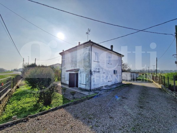 casa indipendente in vendita a Poggio Renatico in zona Gallo