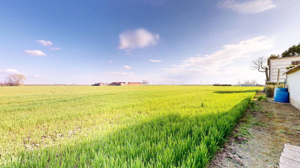 locale commerciale in vendita a Poggio Renatico