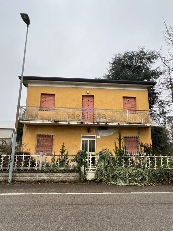 casa indipendente in vendita a Poggio Renatico in zona Chiesa Nuova