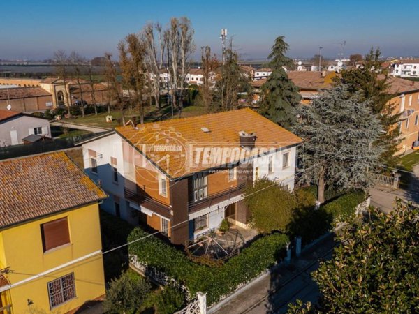 casa indipendente in vendita a Poggio Renatico in zona Gallo
