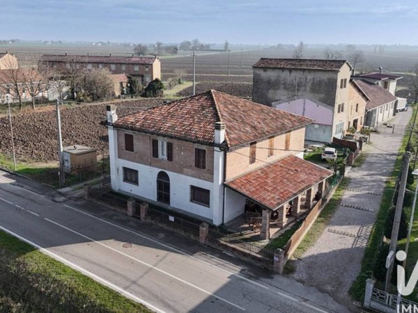casa indipendente in vendita a Poggio Renatico in zona Chiesa Nuova