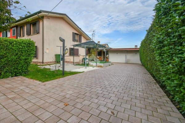 casa indipendente in vendita a Poggio Renatico in zona Gallo