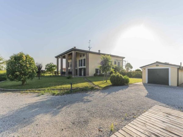 casa indipendente in vendita a Poggio Renatico