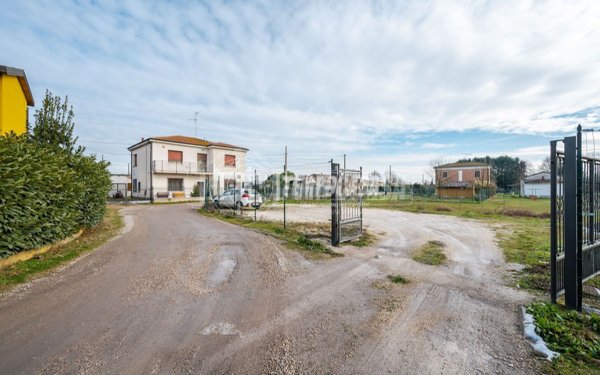 casa indipendente in vendita a Poggio Renatico in zona Gallo