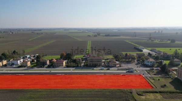 terreno edificabile in vendita a Poggio Renatico in zona Chiesa Nuova
