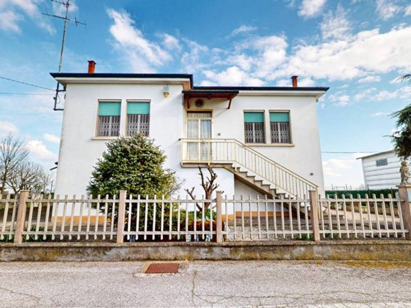 casa indipendente in vendita a Poggio Renatico