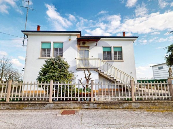 casa indipendente in vendita a Poggio Renatico